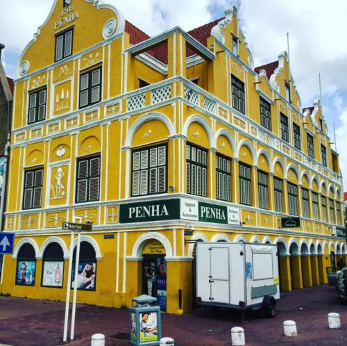 2018-09-27 13.17.40-1